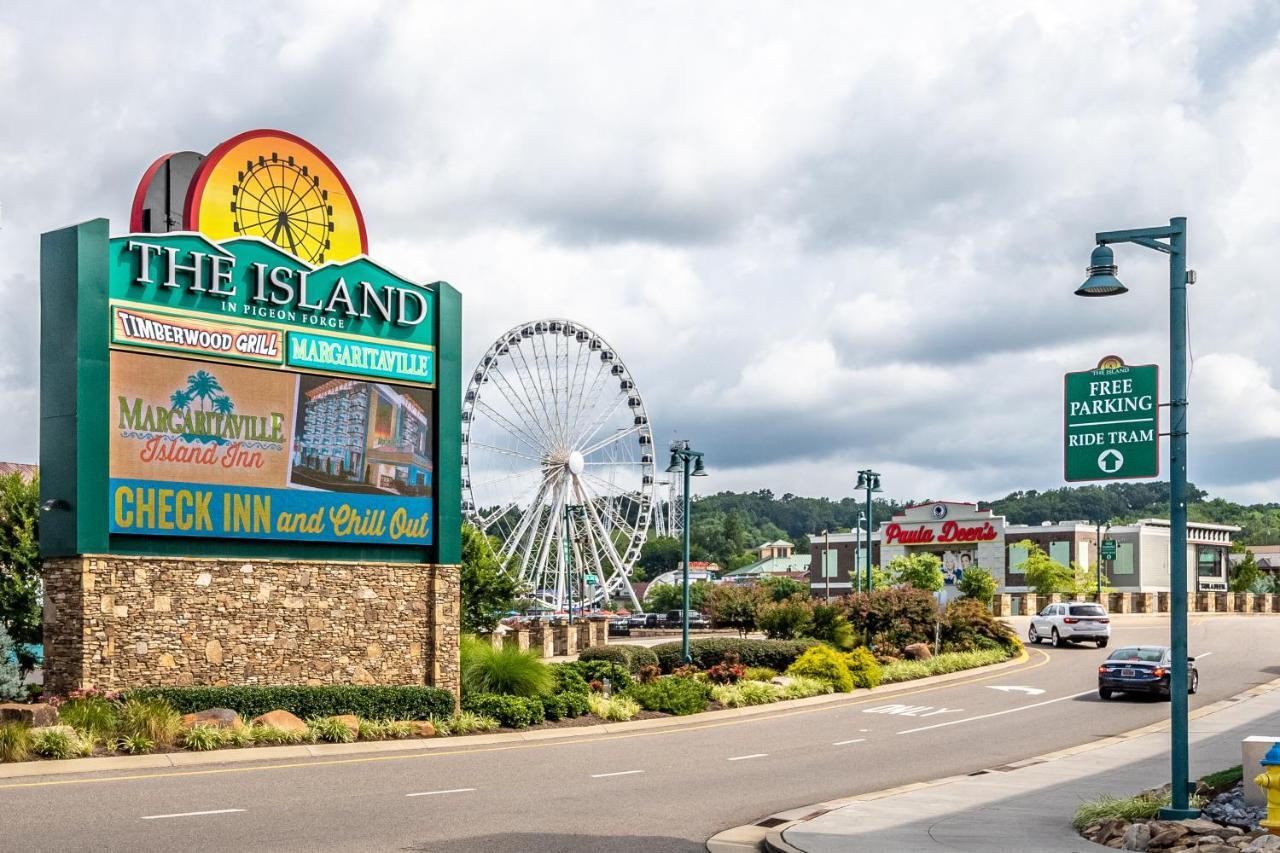 Treehouse Villa Pigeon Forge Exterior photo